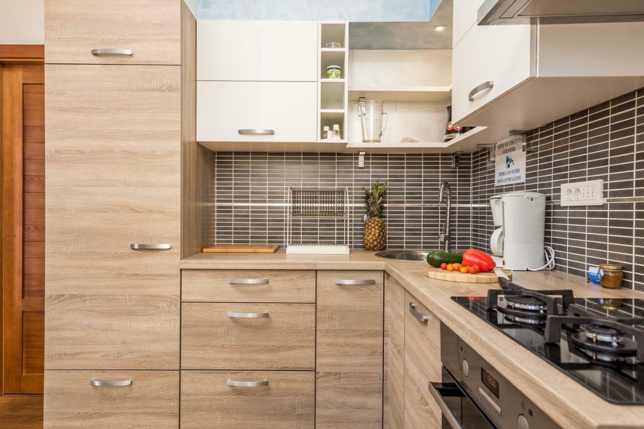 Apartments Linda Sestrunj Экстерьер фото